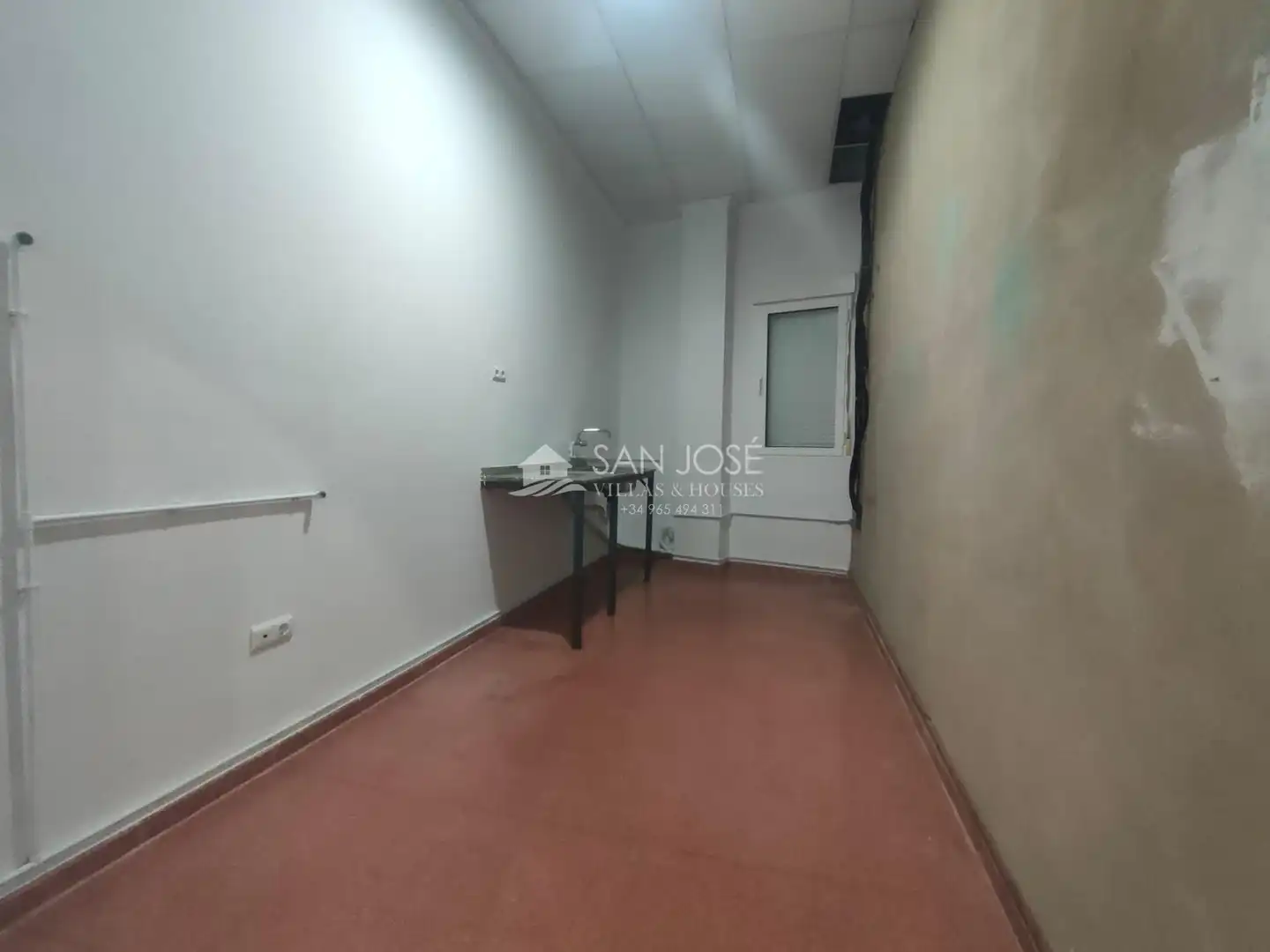Local en venta en Aspe con Aire acondicionado