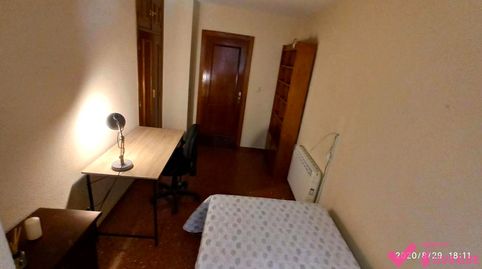Foto 5 de Piso de alquiler en Profesor Francisco Dalmau, Joaquina Eguaras, Granada Capital