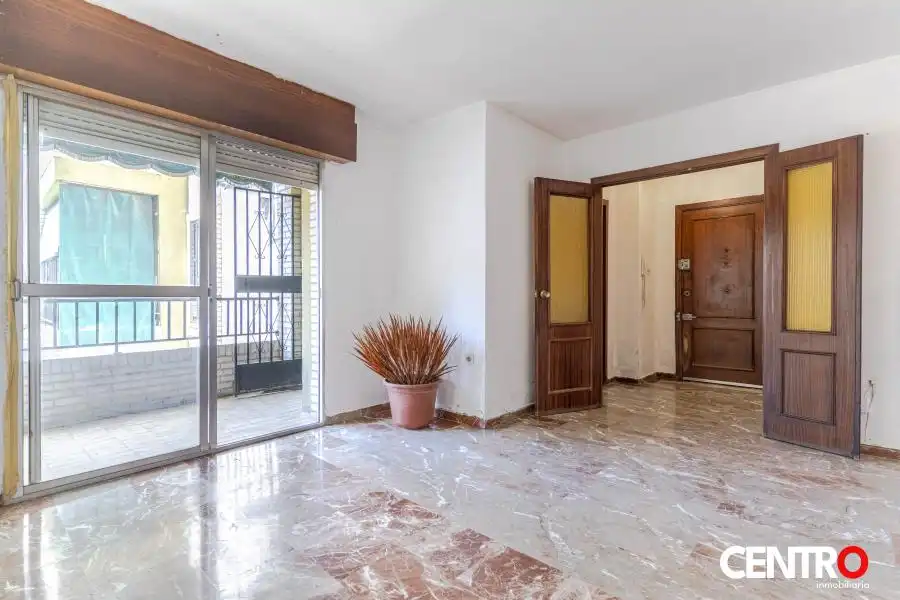 Wohnung mit Aufzug zum Verkauf in Avenida de Andalucía