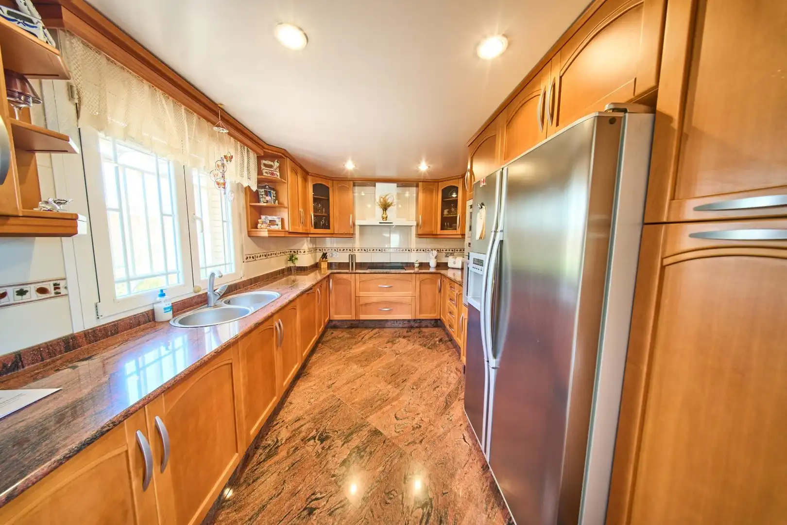 Cocina de Casa o chalet en venta en Dílar con Aire acondicionado, Calefacción y Jardín privado