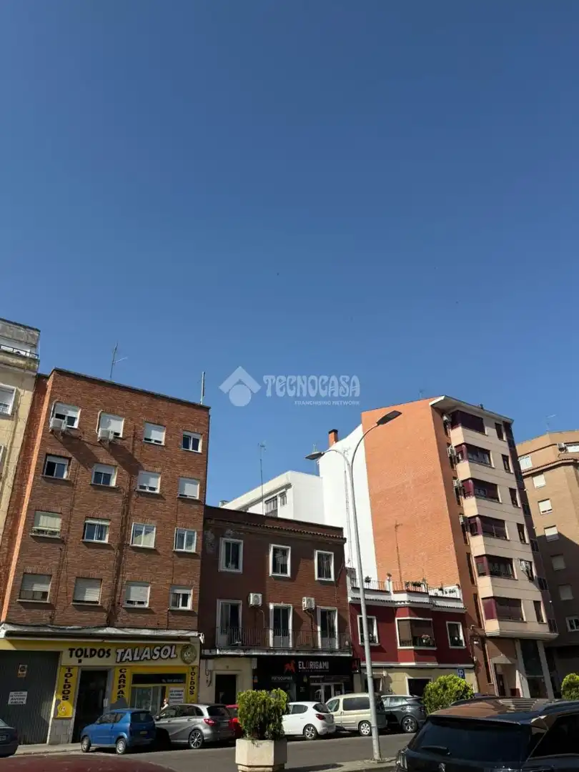 Vista exterior de Pis en venda en Talavera de la Reina