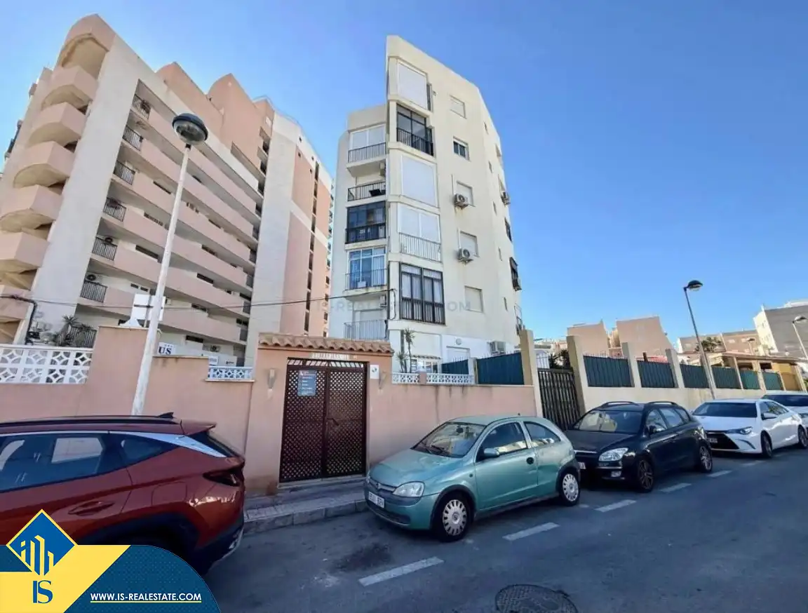 Estudi amb piscina en venda a La Mata, imagen 22