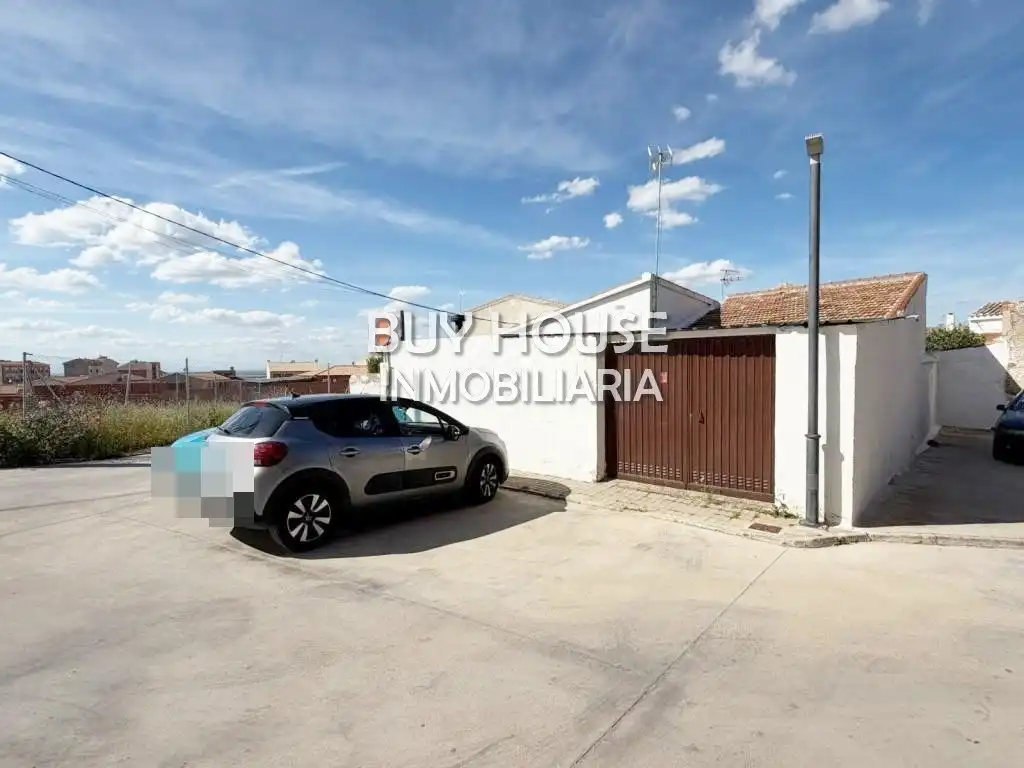 Exterior view of Houses for sale in Bargas