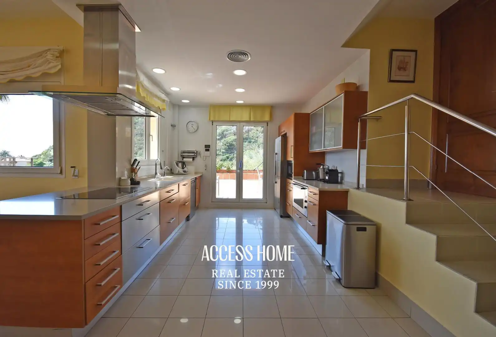 Cocina de Casa o chalet en venta en Badalona con Aire acondicionado, Calefacción y Terraza