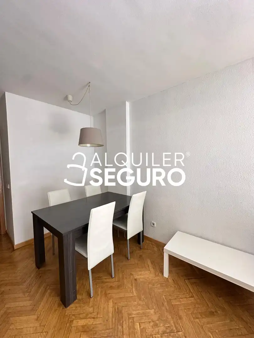 Flat for rent in Ávila, Centro