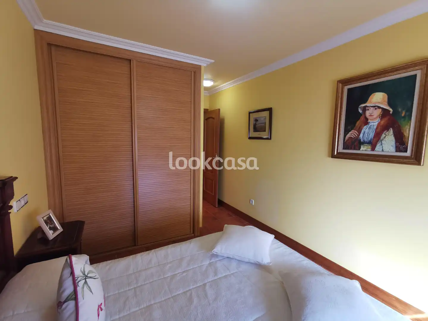 Habitación de Ático en venta en Sanxenxo con Calefacción, Terraza y Trastero