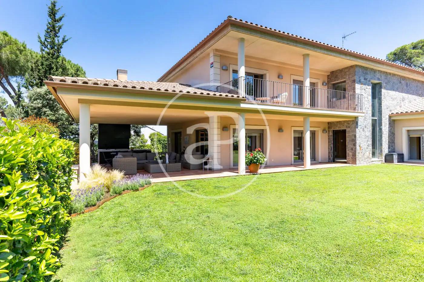House with terrace for sale in Passeig Noguera, imagen 4