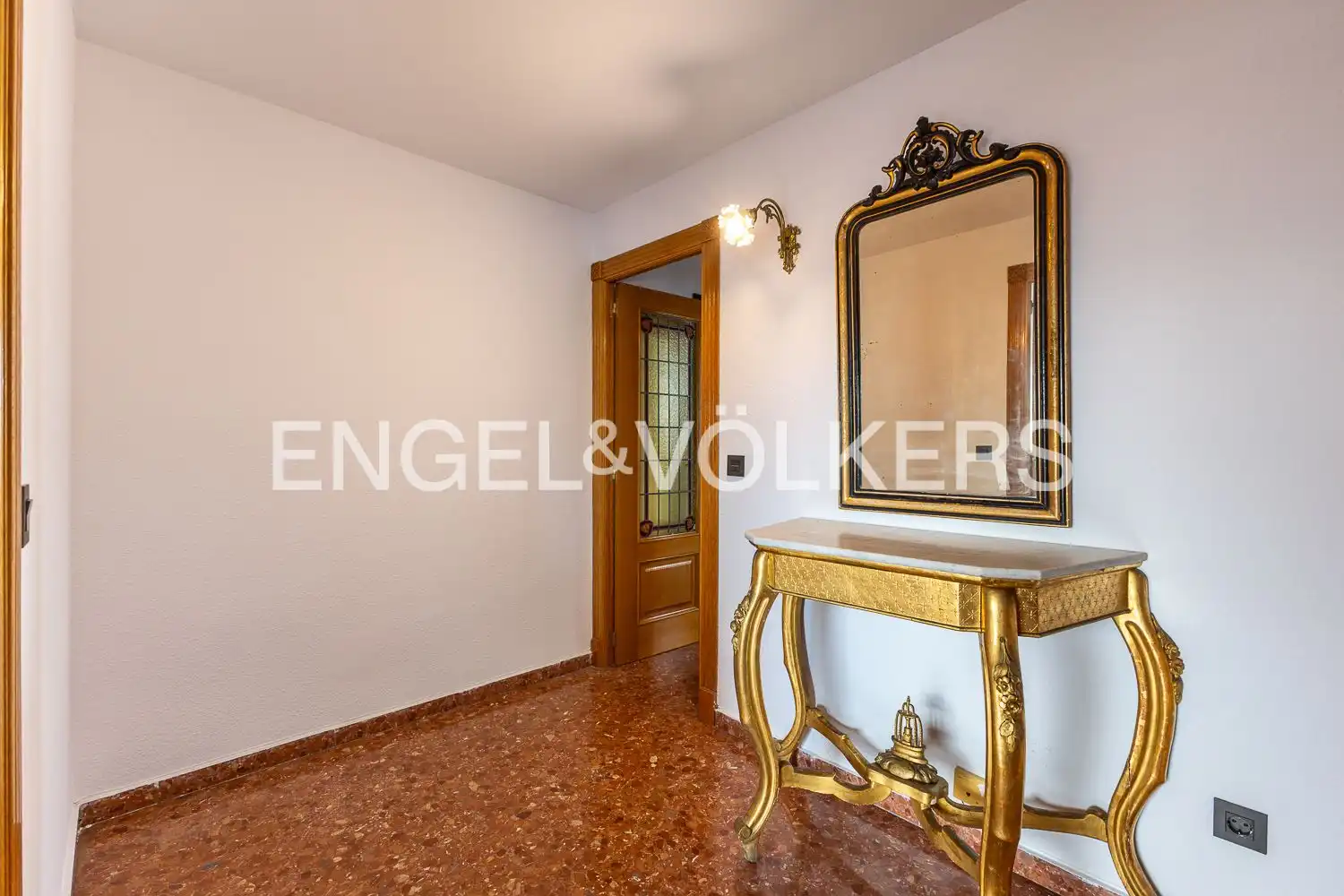 Piso en venta en Valencia con Aire acondicionado, Calefacción y Balcón