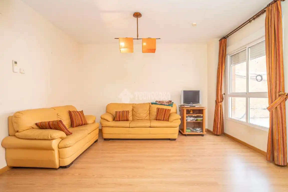 Wohnung mit Aufzug zum Verkauf in Centro ciudad, imagen 2
