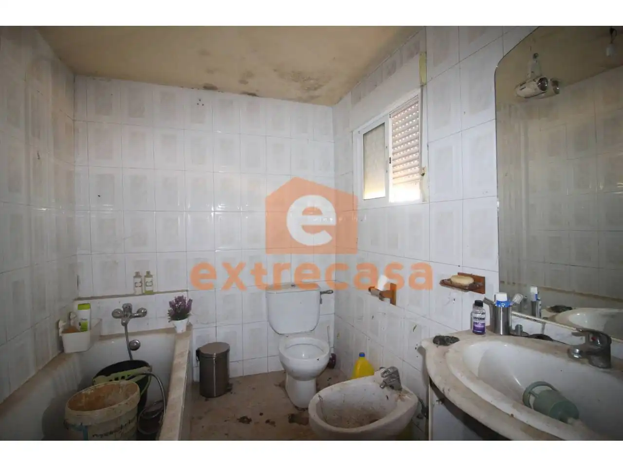 Badezimmer von Haus oder Chalet zum Verkauf in Badajoz mit Privatgarten