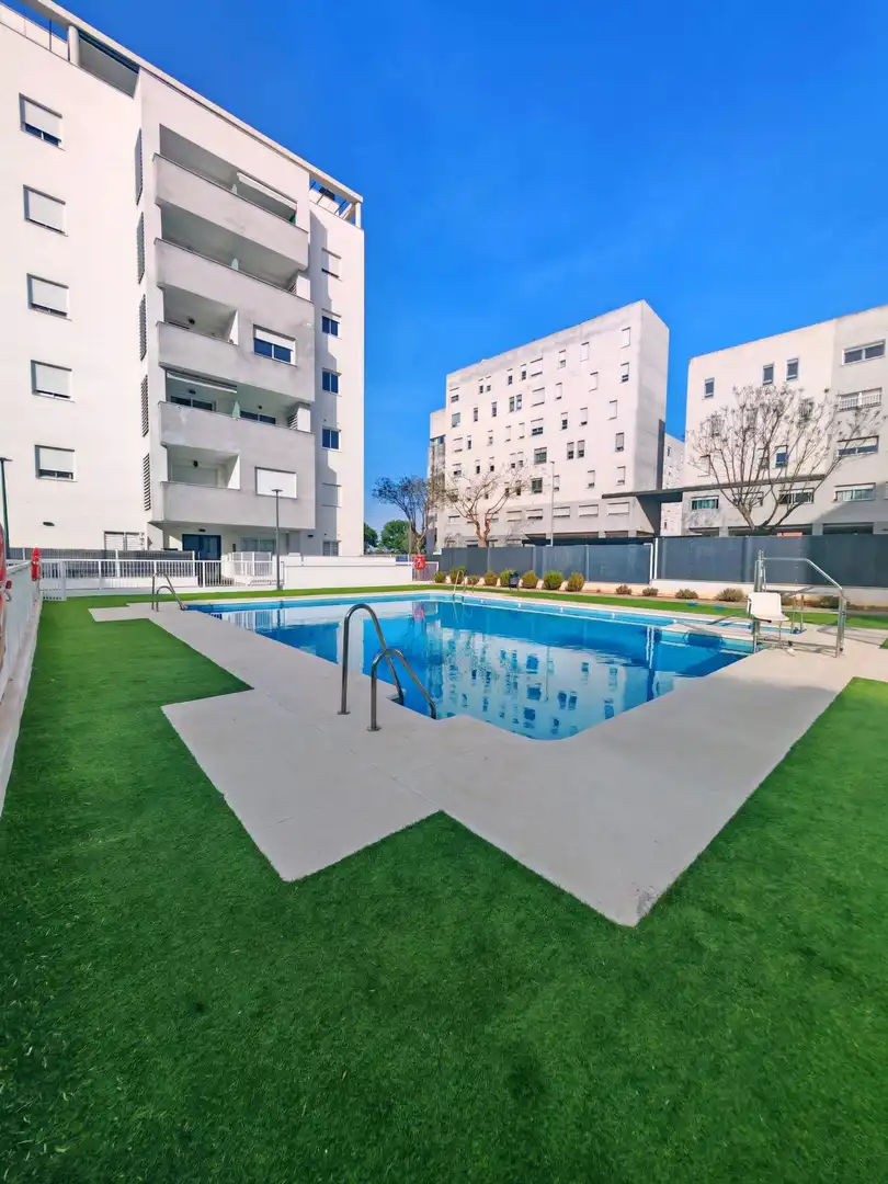 Swimming pool of Flat for sale in Puerto Real  with Air Conditioner, Terrace and Storage room