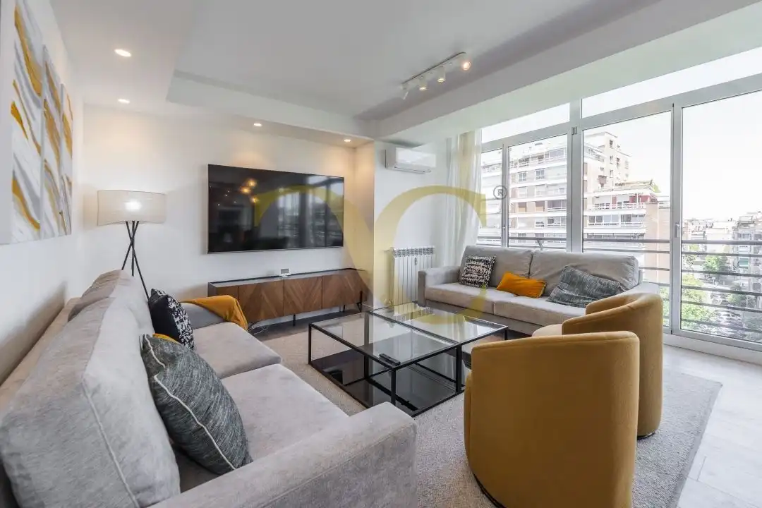 Piso con ascensor en venta en Calle del Conde de Peñalver, imagen 3