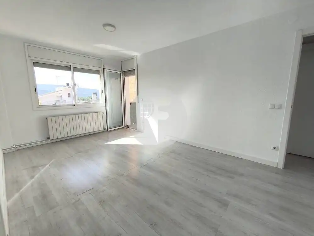 Bedroom of Flat for sale in Mollet del Vallès  with Heating and Balcony