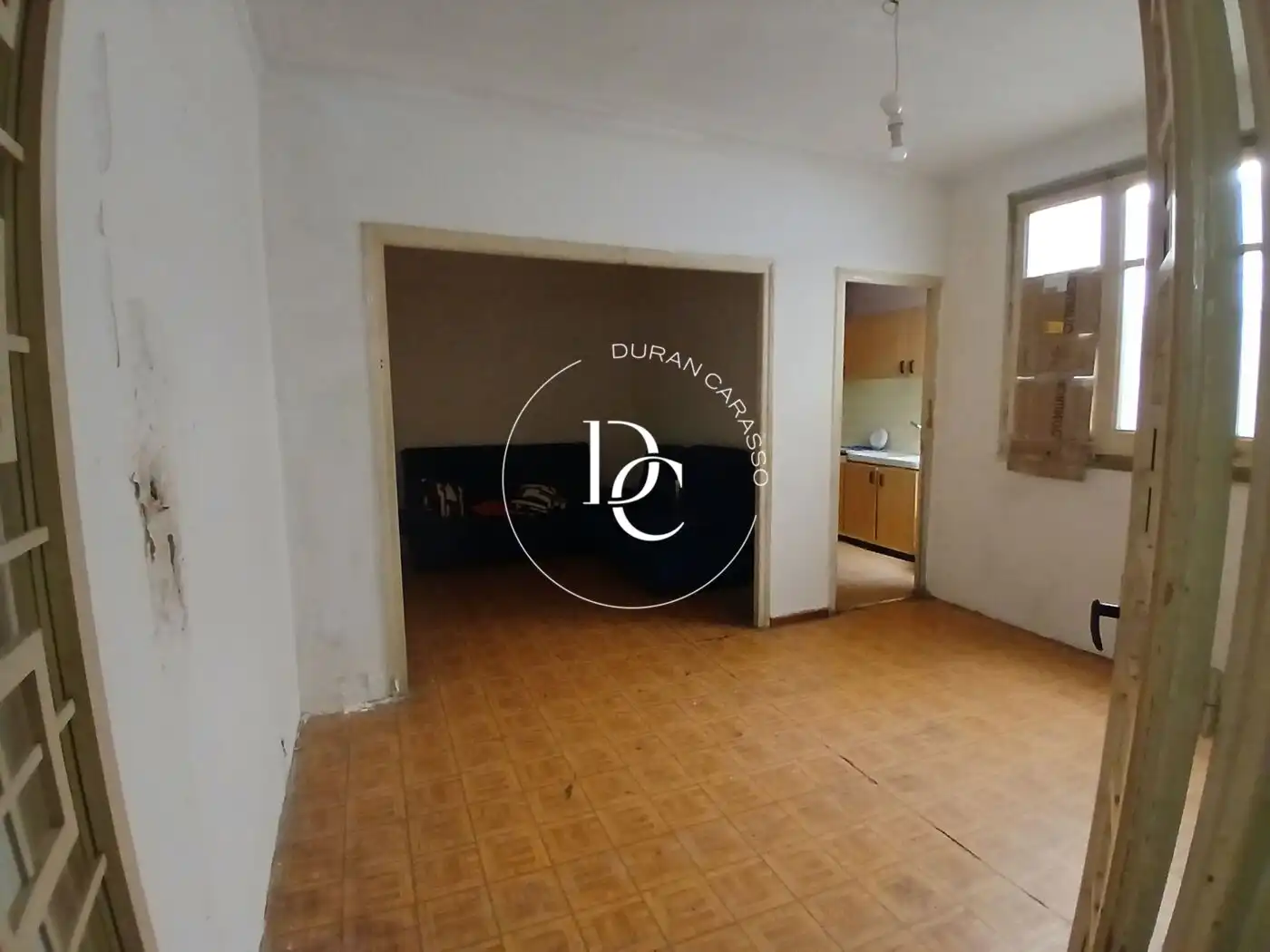 Local en venta en Gràcia