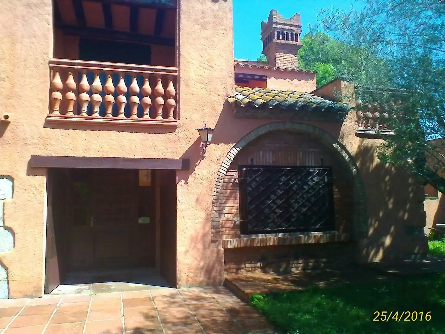 Außenansicht von Country house zum Verkauf in Caldes de Malavella mit Klimaanlage, Privatgarten und Terrasse