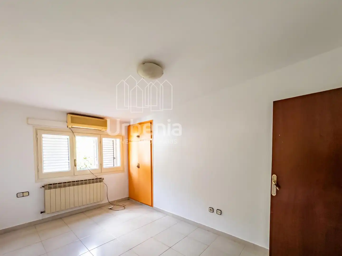 Casa con piscina en venta en Nucli Urbà, imagen 23