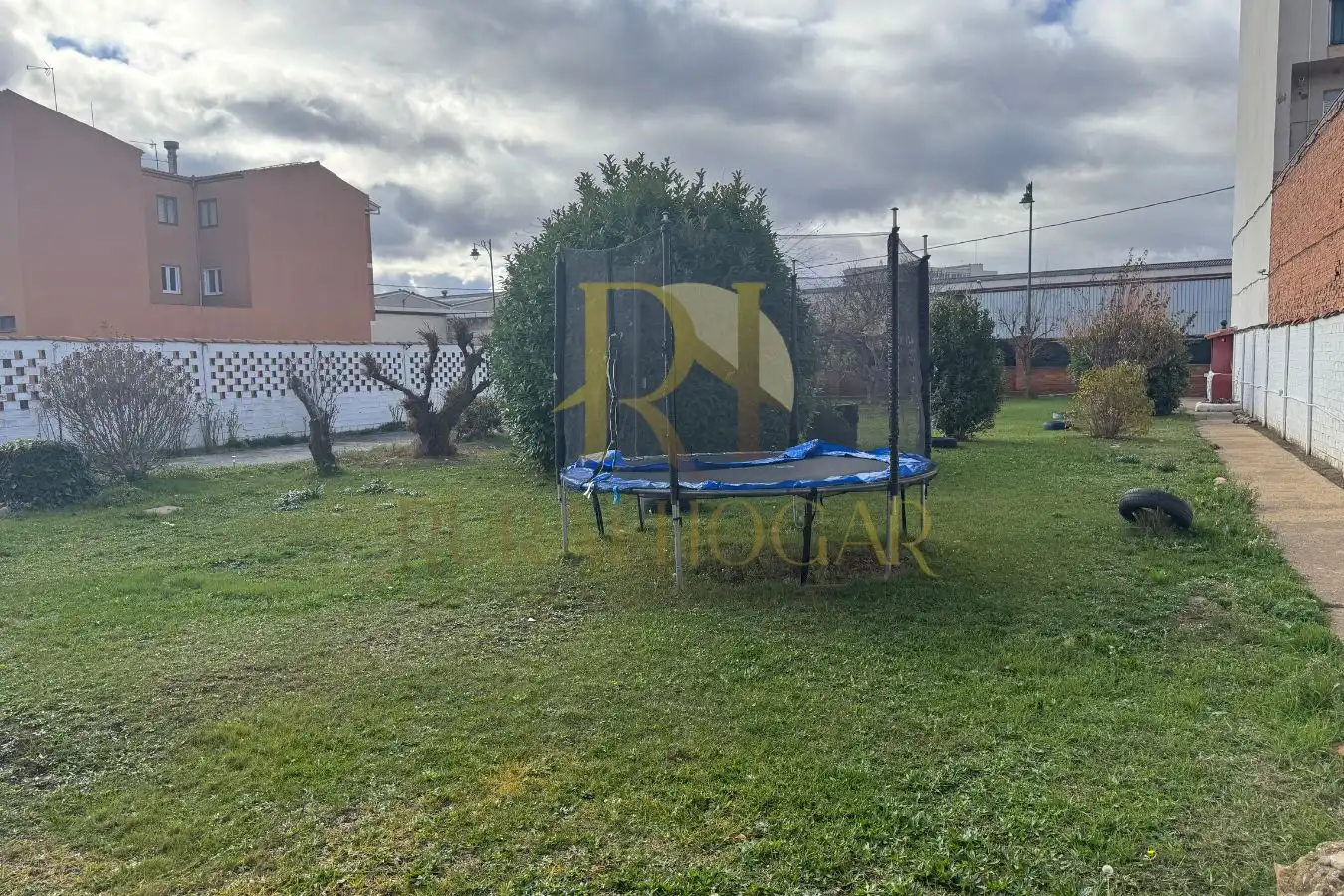 Houses for sale in León Capital   with Heating, Private garden and Parquet flooring