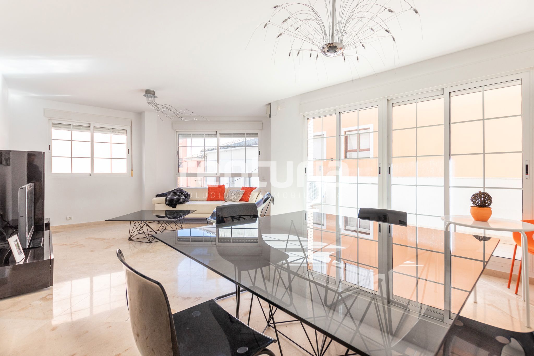 Wohnzimmer von Wohnung zum verkauf in La Font de la Figuera mit Klimaanlage, Terrasse und Ofen