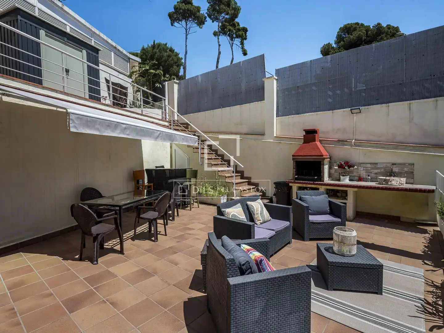 Terrassa de Casa o xalet en venda en Castelldefels amb Aire condicionat, Calefacció i Jardí privat