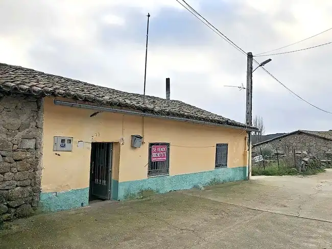 Vista exterior de Casa o xalet en venda en Béjar