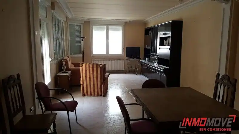 Sala d'estar de Casa o xalet en venda en Baños de Ebro / Mañueta amb Calefacció, Jardí privat i Terrassa