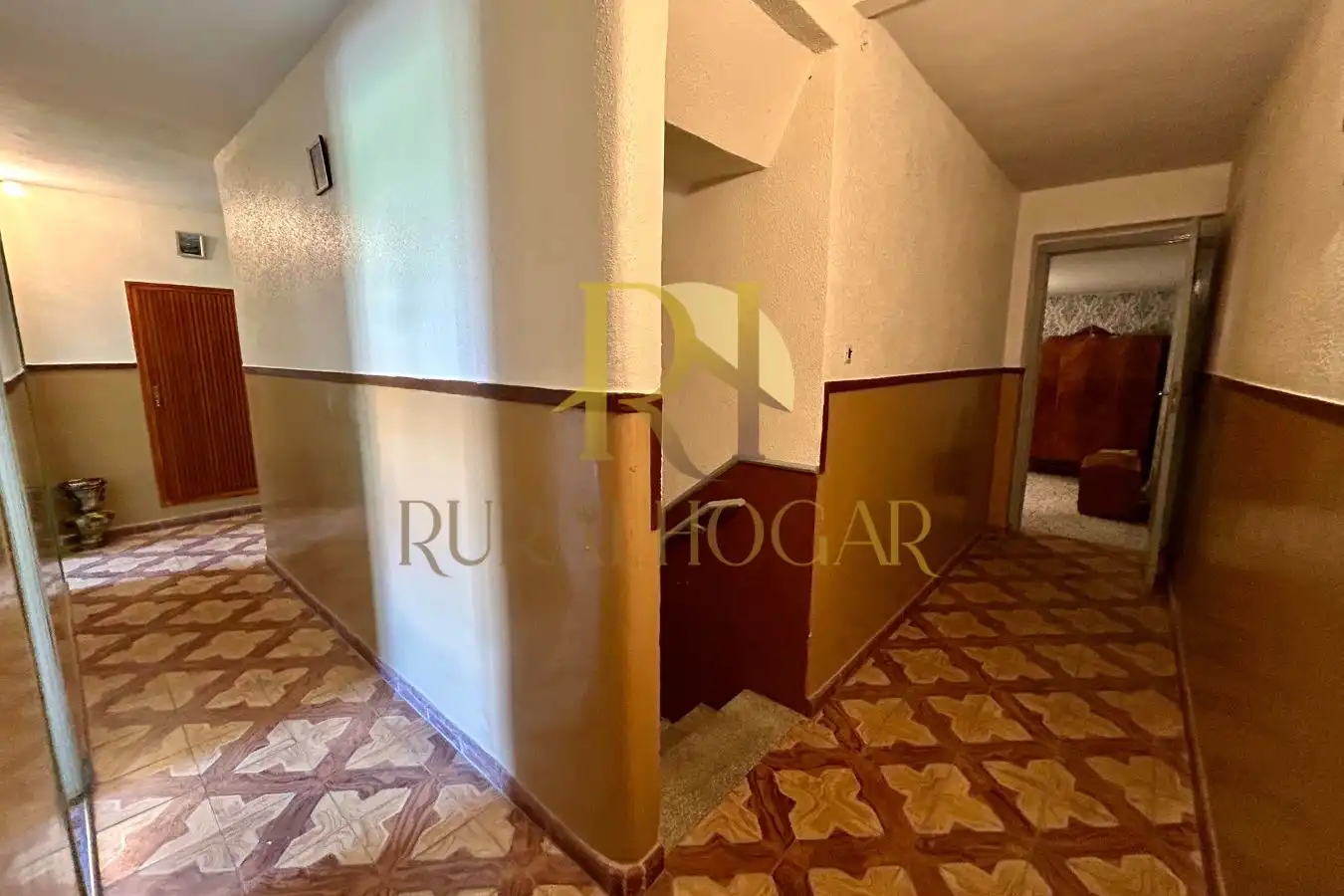 Houses for sale in Villazala  with Storage room