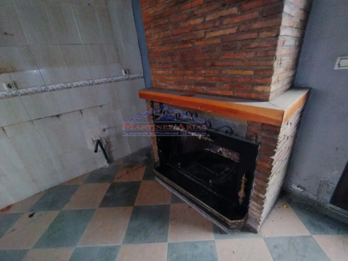 Casa adosada en venda en Sabiote