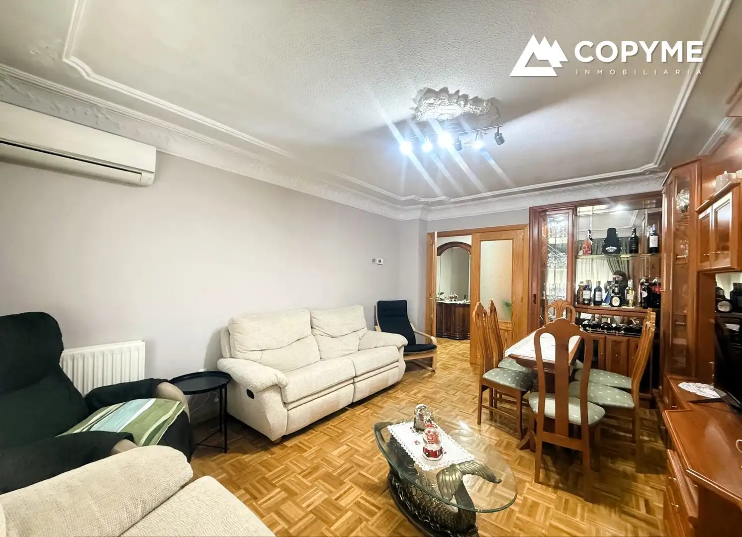 Sala de estar de Piso en venta en Torrijos con Aire acondicionado, Calefacción y Amueblado