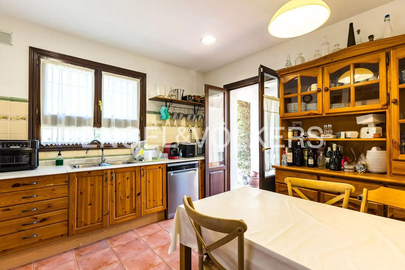 Cocina de Casa o chalet en venta en El Vendrell con Aire acondicionado, Calefacción y Jardín privado