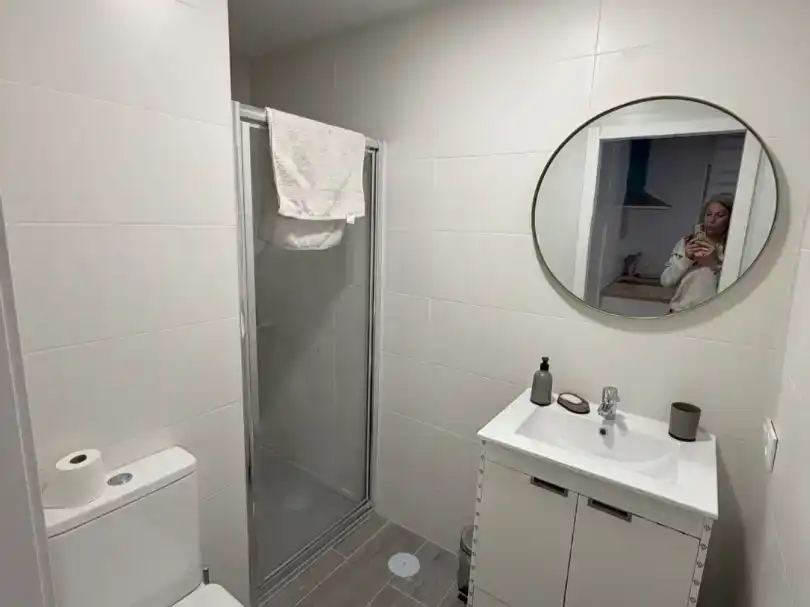 Badezimmer von Wohnung zur Miete in Ciudad Real mit Möbliert