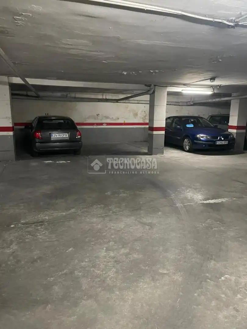 Parking de Garaje en venta en Granada