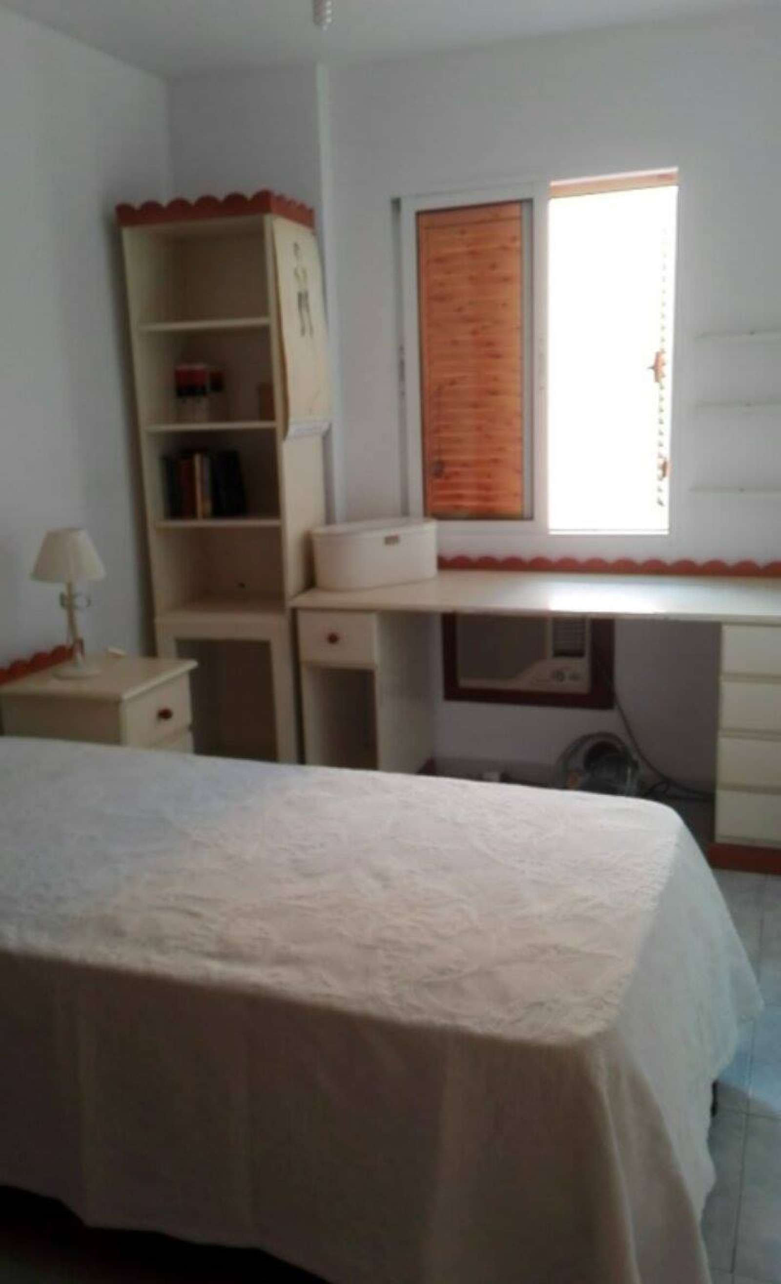 Flat to share in San Vicente