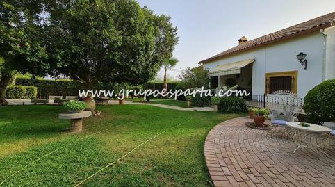 Foto 4 de Casa o chalet de alquiler en Loreto, Sevilla