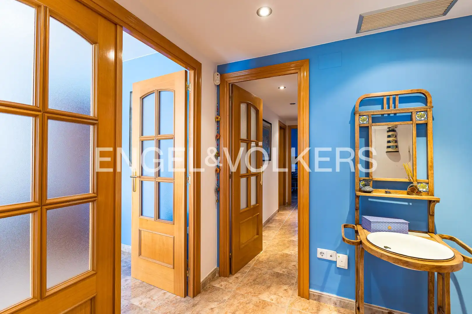 Flat for sale in Vilanova i la Geltrú  with Air Conditioner, Heating and Terrace