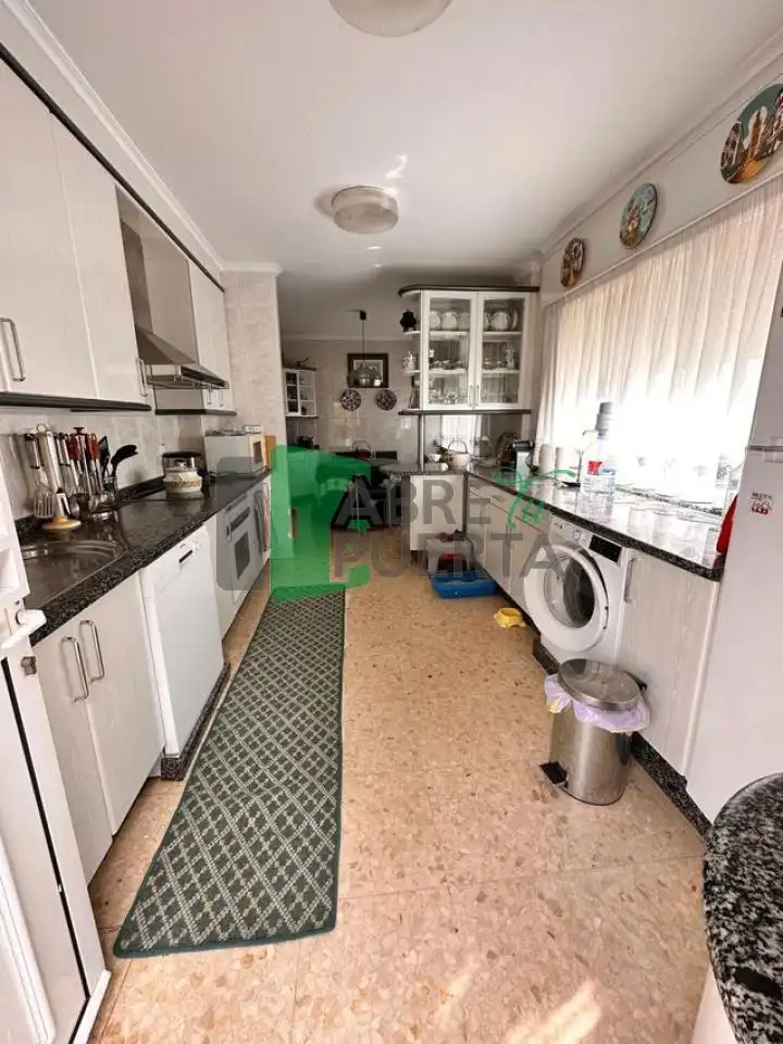 Casa amb jardí en venda a Ventiun, imagen 4