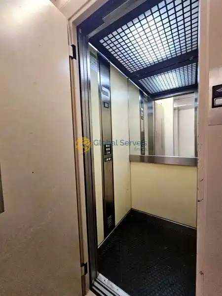 Piso en venta en Barcelona con Terraza