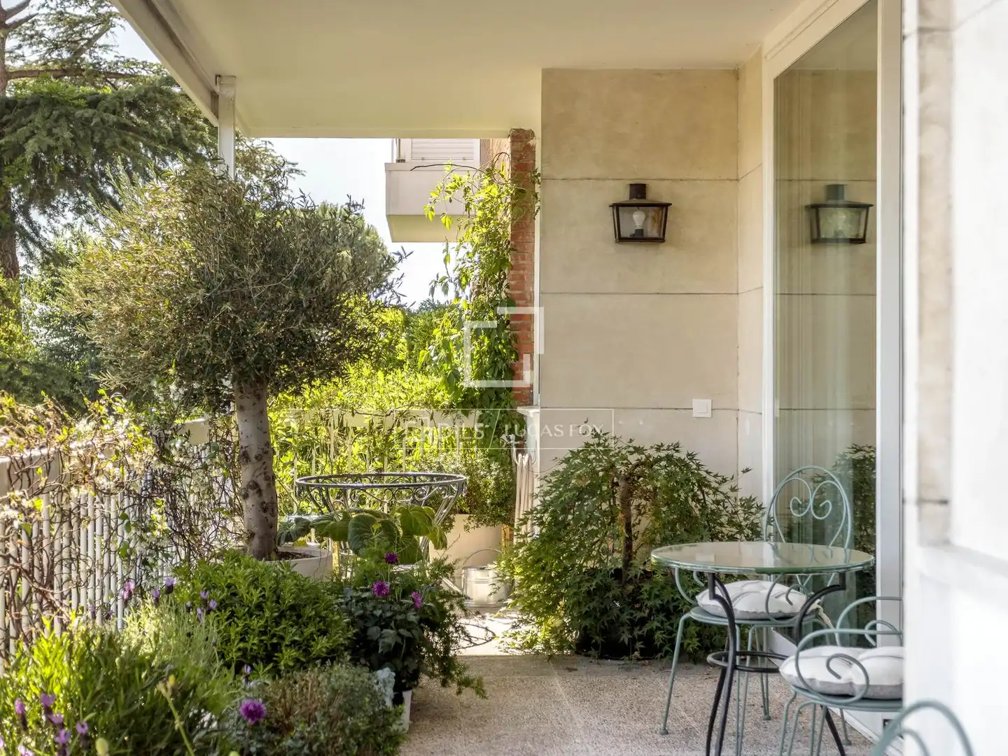 Terrace of Flat for rent in Madrid  with Air Conditioner, Heating and Private garden