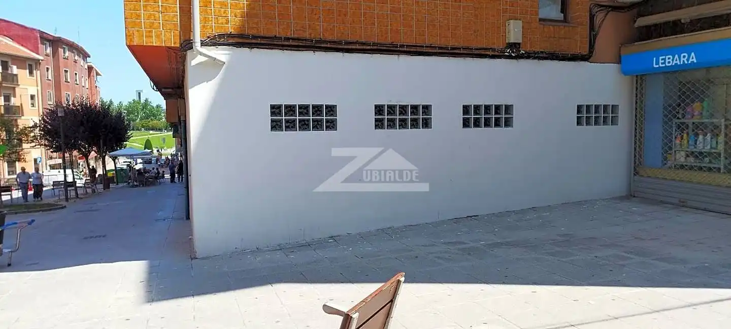 Vista exterior de Trastero en venta en Barakaldo 