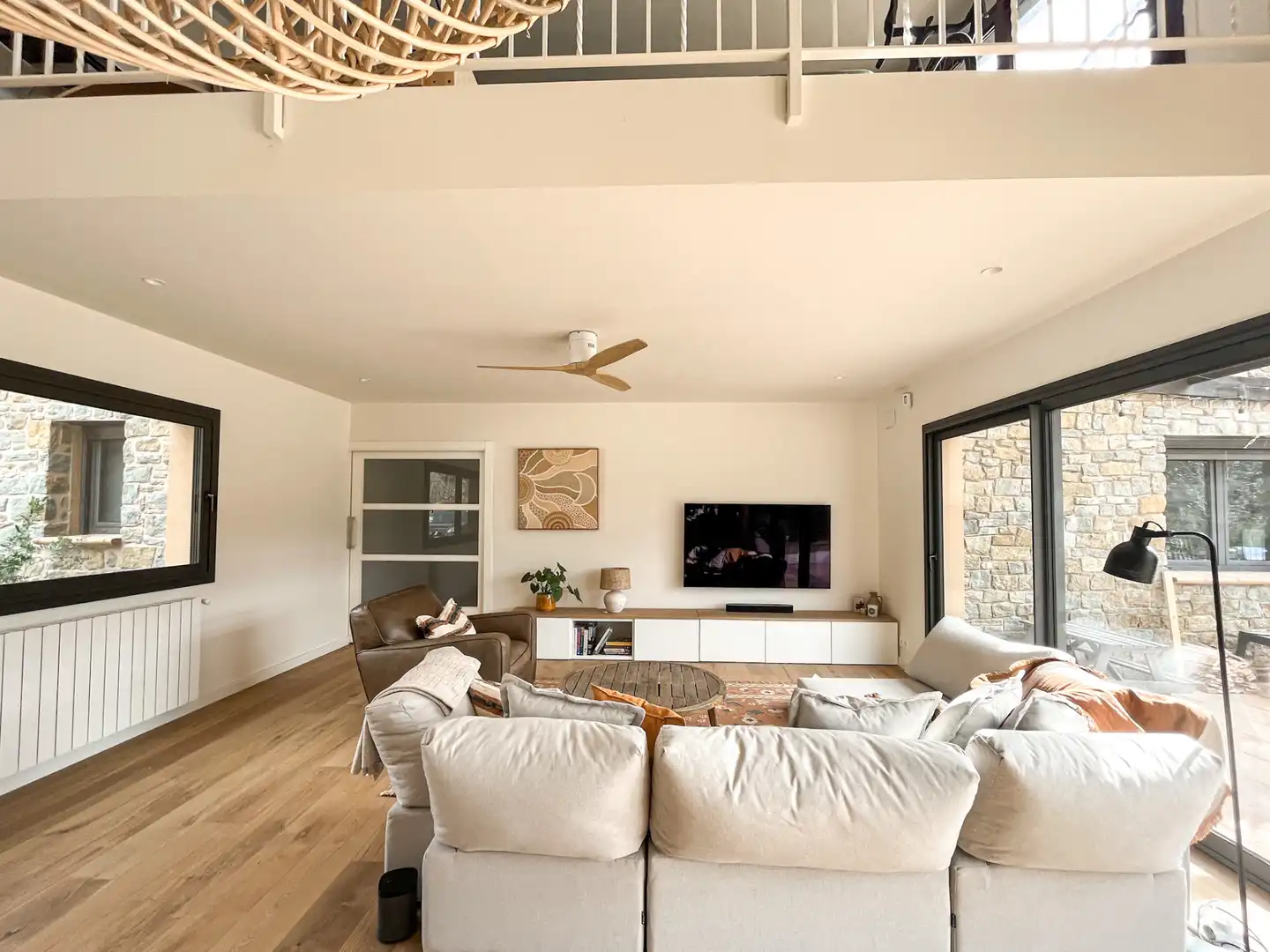 Sala de estar de Casa o chalet en venta en Sant Gregori con Aire acondicionado, Calefacción y Jardín privado
