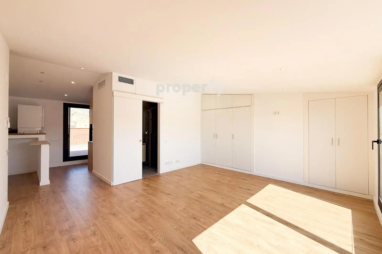 Schlafzimmer von Maisonette zum Verkauf in Badalona mit Klimaanlage, Heizung und Parkett