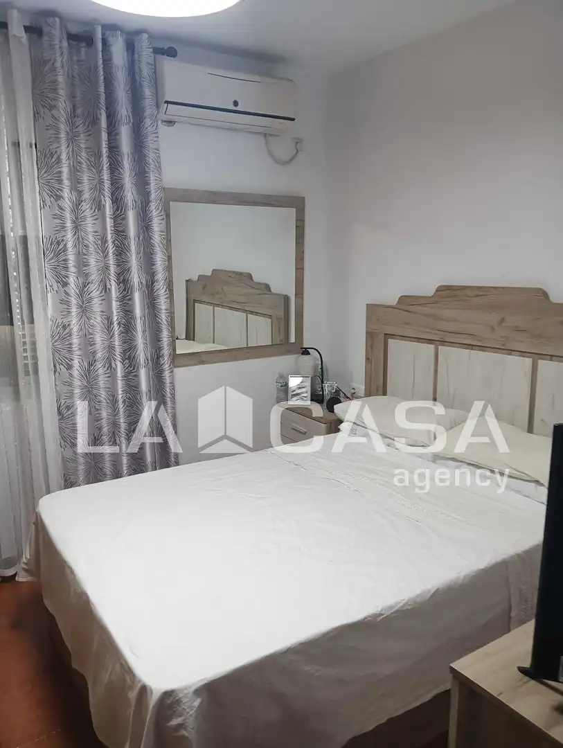 Habitación de Piso en venta en Algeciras con Balcón