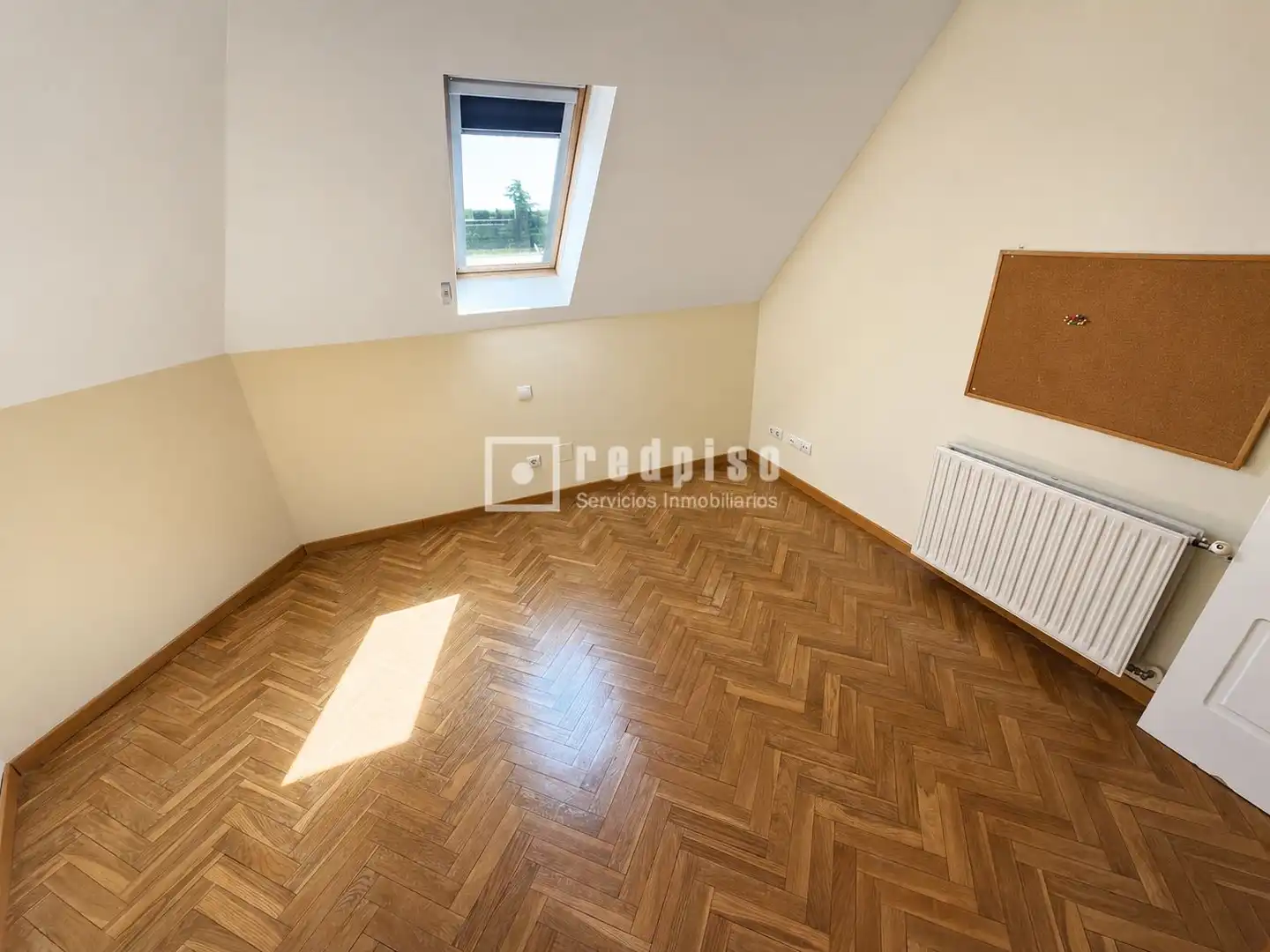 Habitación de Ático en venta en Madrid con Aire acondicionado, Calefacción y Parquet