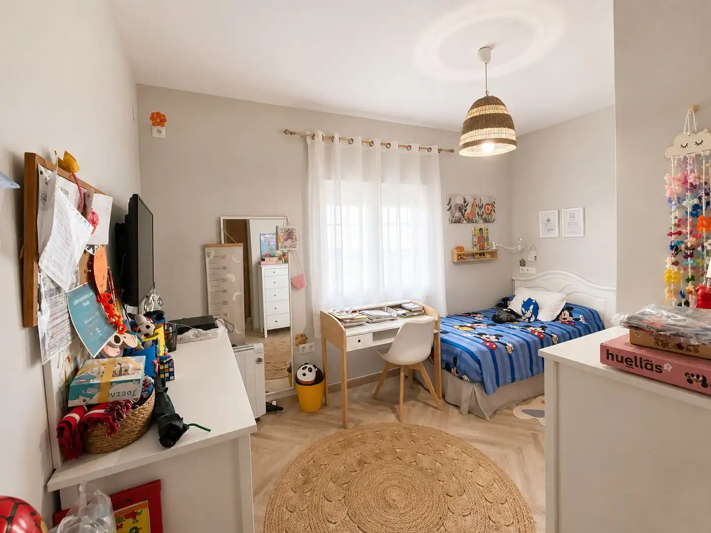 Schlafzimmer von Haus oder Chalet zum Verkauf in Alcalá de Guadaira mit Klimaanlage, Privatgarten und Abstellraum