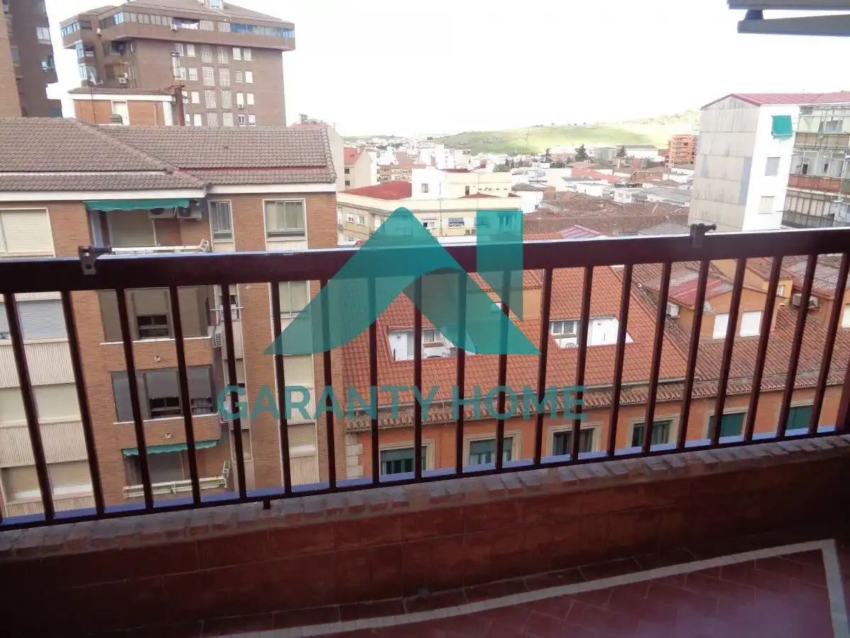 Terraza de Piso de alquiler en Cáceres con Aire acondicionado, Parquet y Terraza