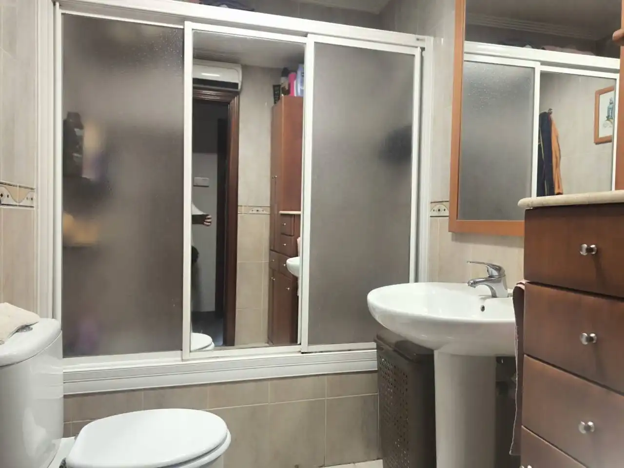 Baño de Piso en venta en Villaquilambre con Calefacción, Parquet y Trastero