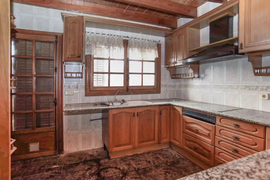 Detached house for sale in C/ Can Ribas, imagen 5