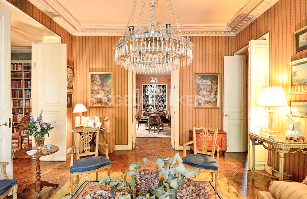 Sala d'estar de Apartament de lloguer en  Madrid Capital amb Calefacció, Terrassa i Es permeten mascotes