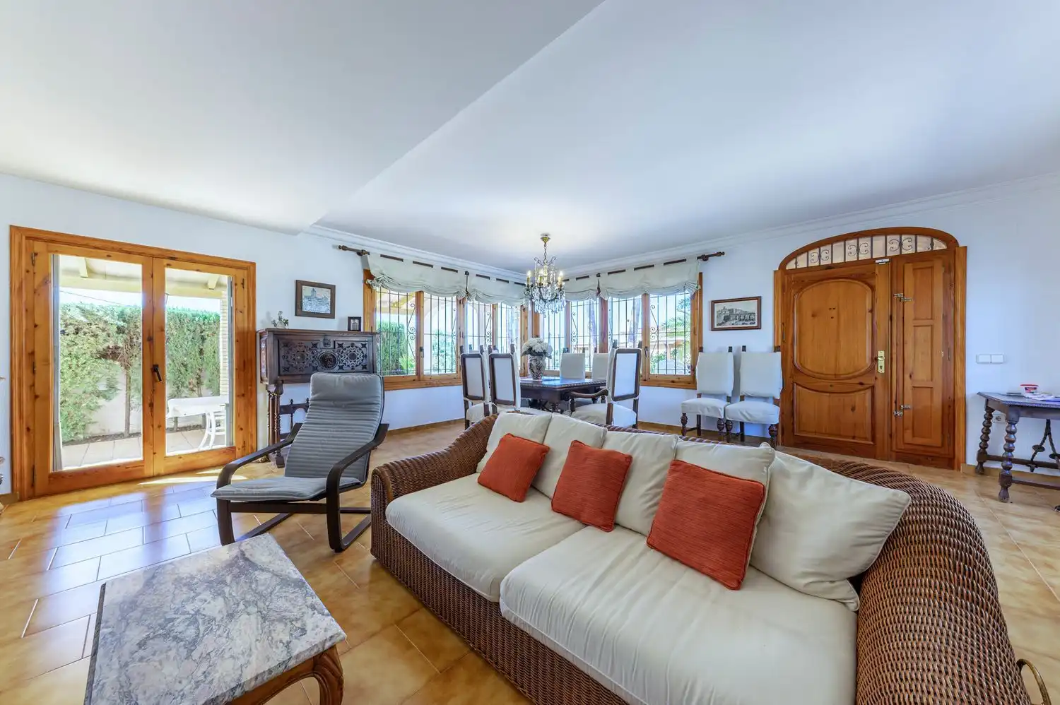 Sala de estar de Casa o chalet en venta en Villajoyosa / La Vila Joiosa con Jardín privado, Terraza y Piscina comunitaria