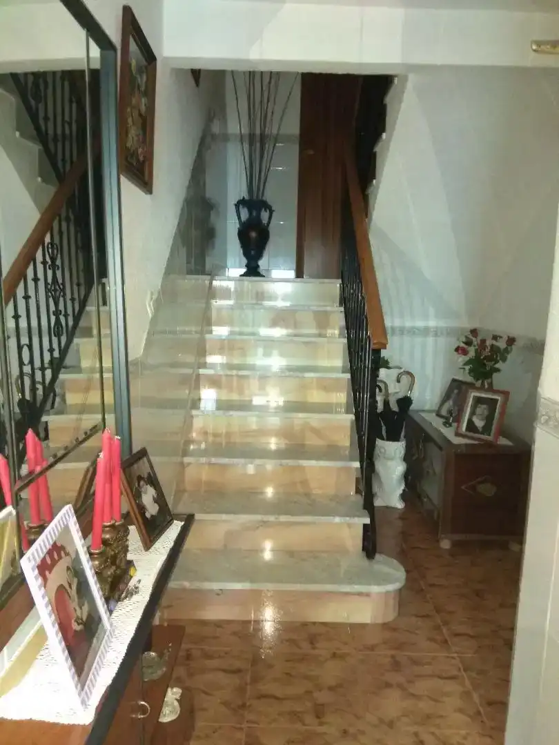 Casa adosada en venda en Arjonilla amb Aire condicionat, Traster i Balcó
