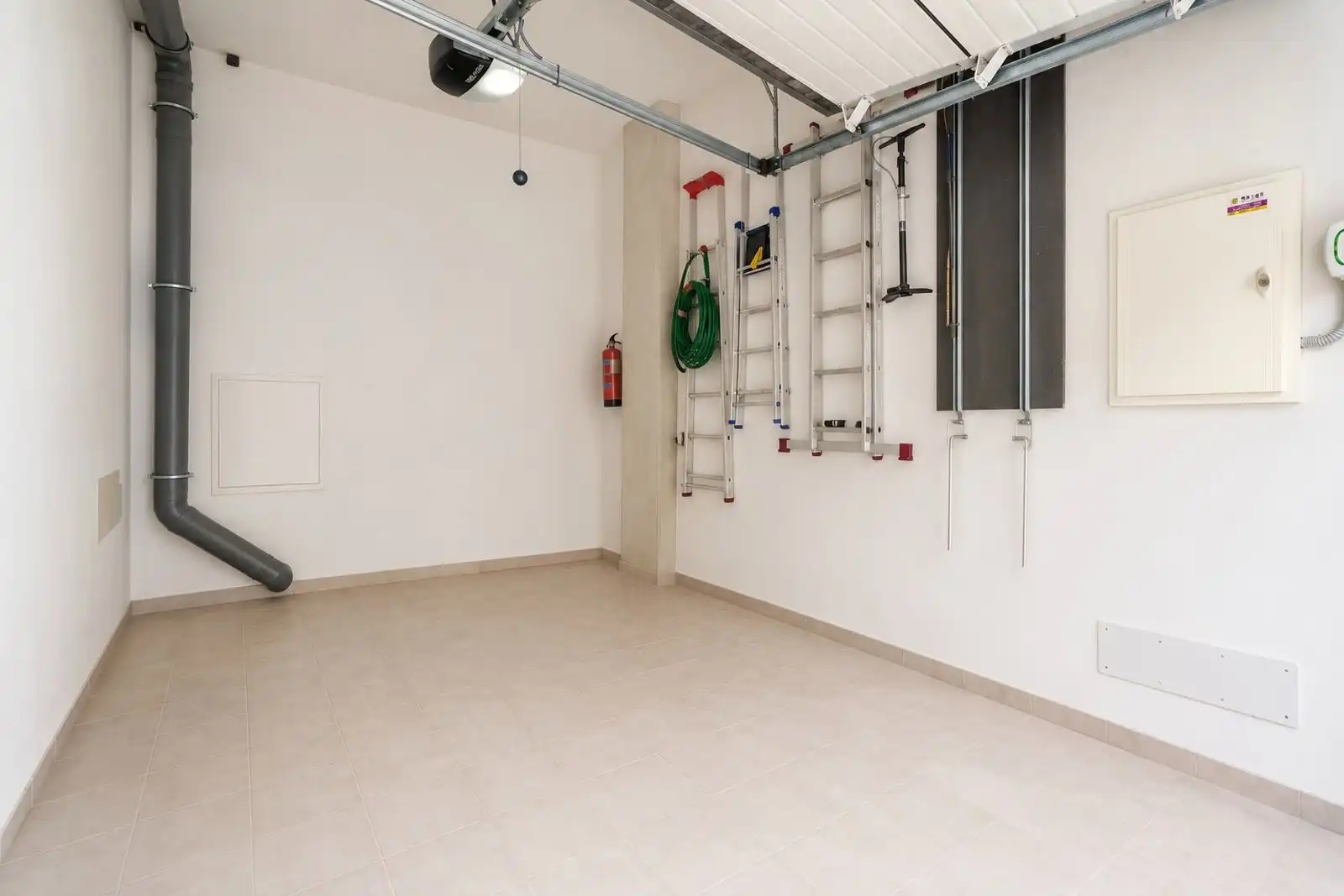 Detached homes for sale in Pollença  with Air Conditioner, Heating and Parquet flooring